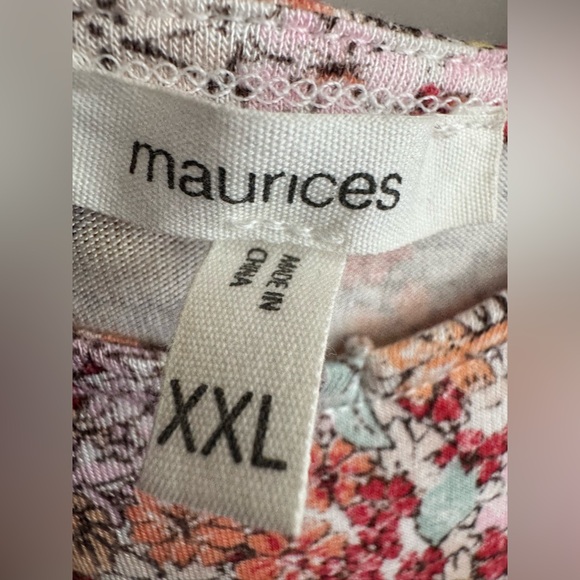 Maurice’s top size XXL - Picture 2 of 4